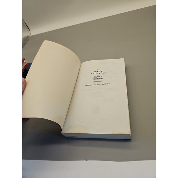 The Norton Anthology of Poetry by PH.D. Ferguson, Margaret, Ms.: Used - Picture 5 of 5